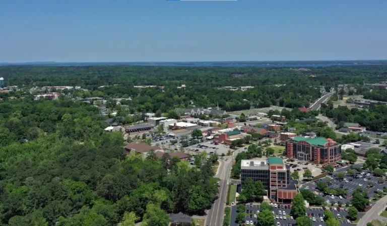 Columbia vs Suburbs